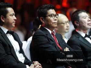 春季赛战况,激烈,战队实力对,尊龙凯时,尊龙平台,在线娱乐,尊龙娱乐,真人视讯